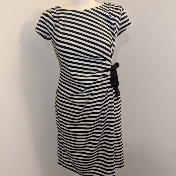 Spense Dresses & Skirts - Striped Dress with Side Bow